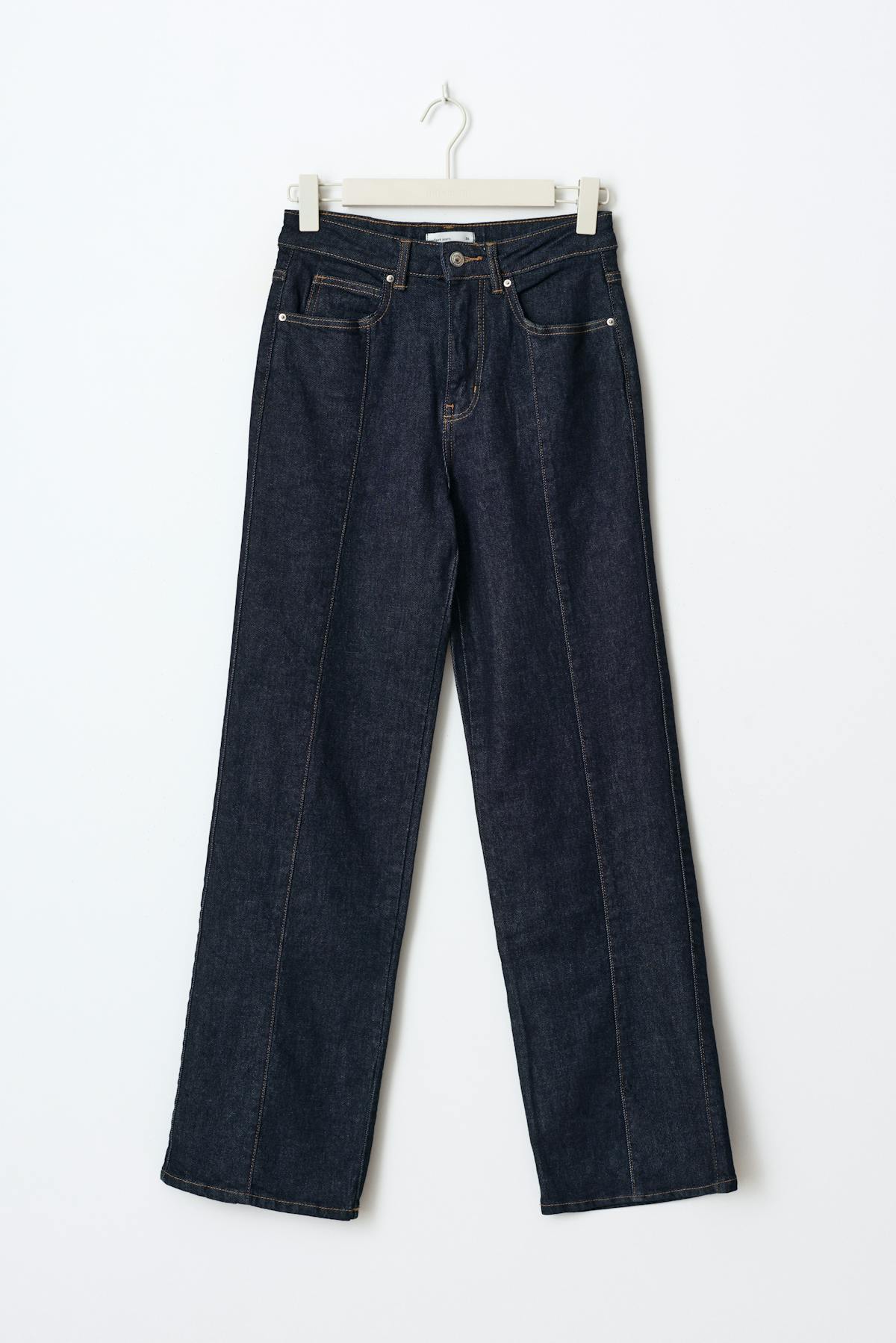 Front seam jeans