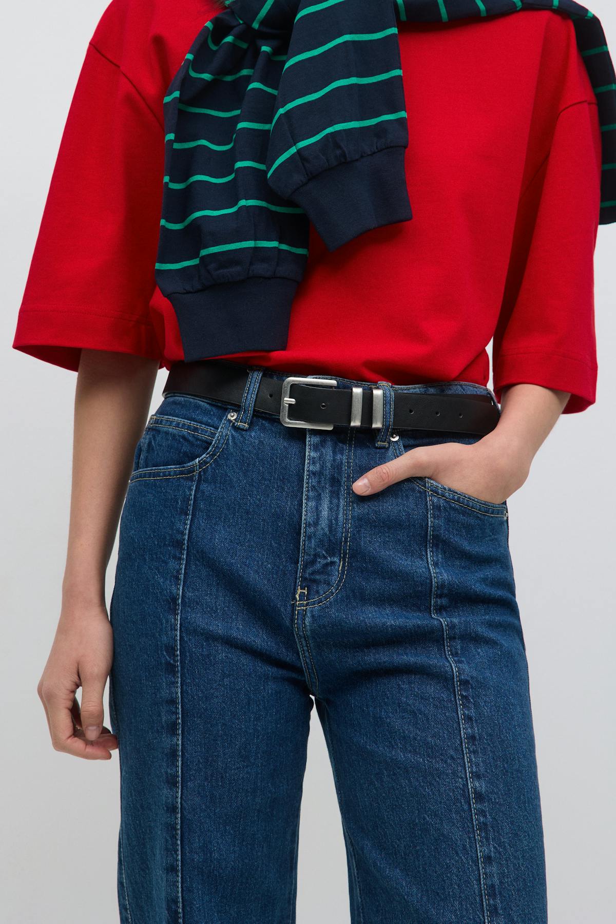 Front seam jeans