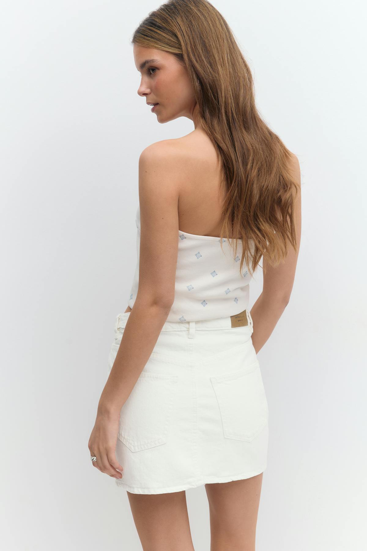 Front seam denim skirt