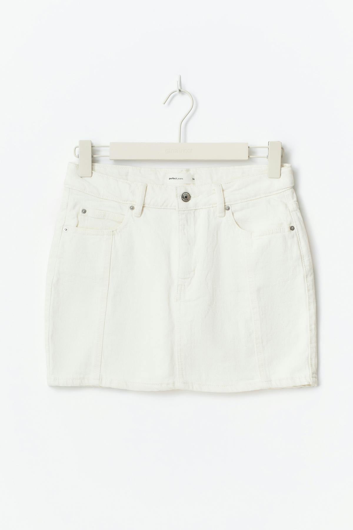 Front seam denim skirt