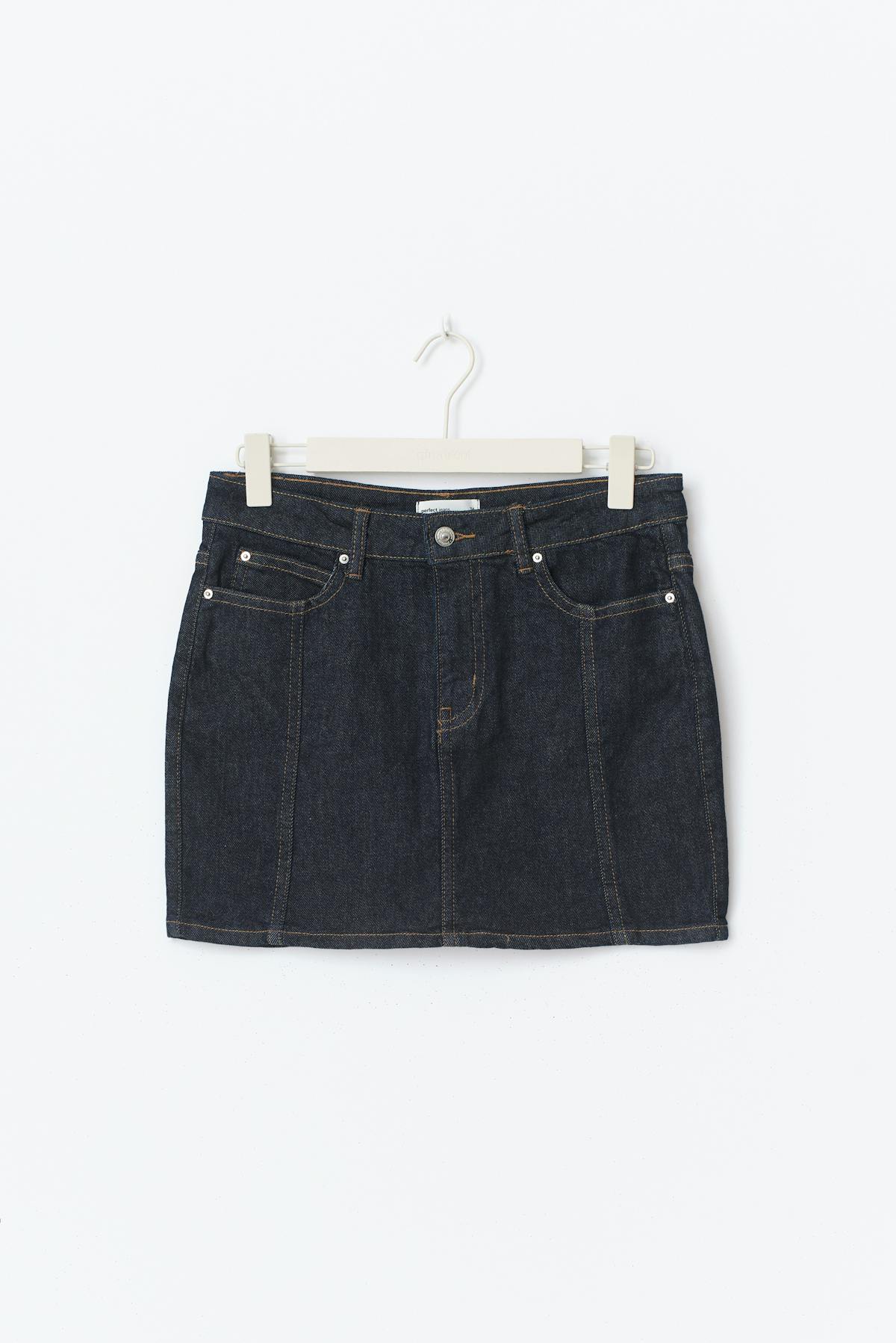 Front seam denim skirt