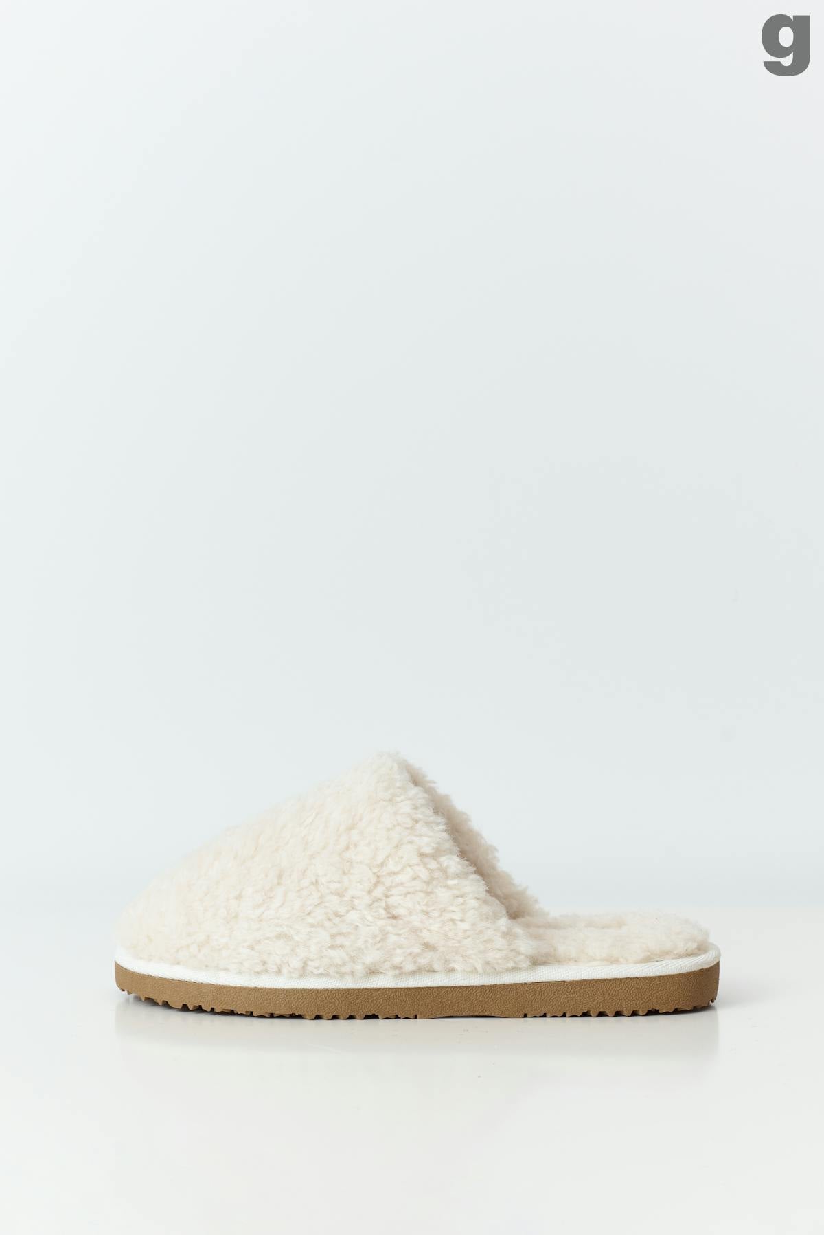 Pile slippers