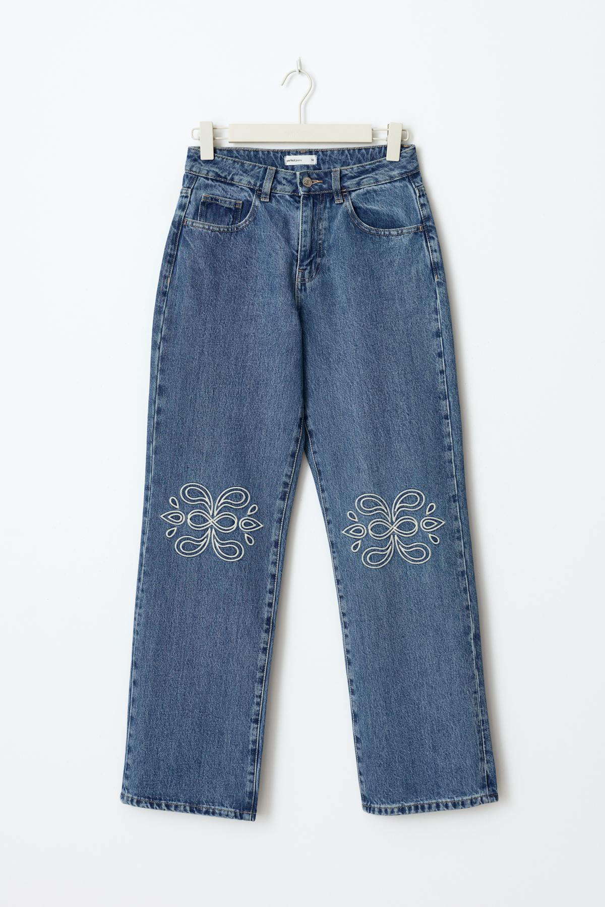 Embroidery jeans