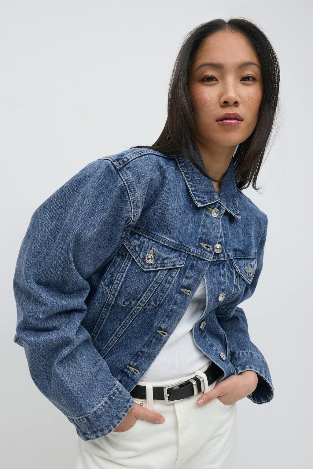 Embroidery denim jacket