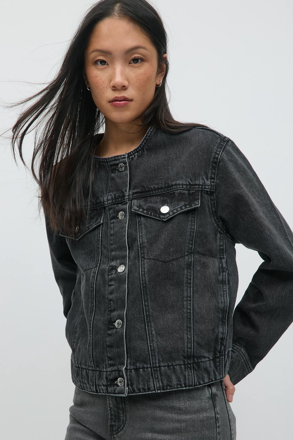 Collarless denim jacket