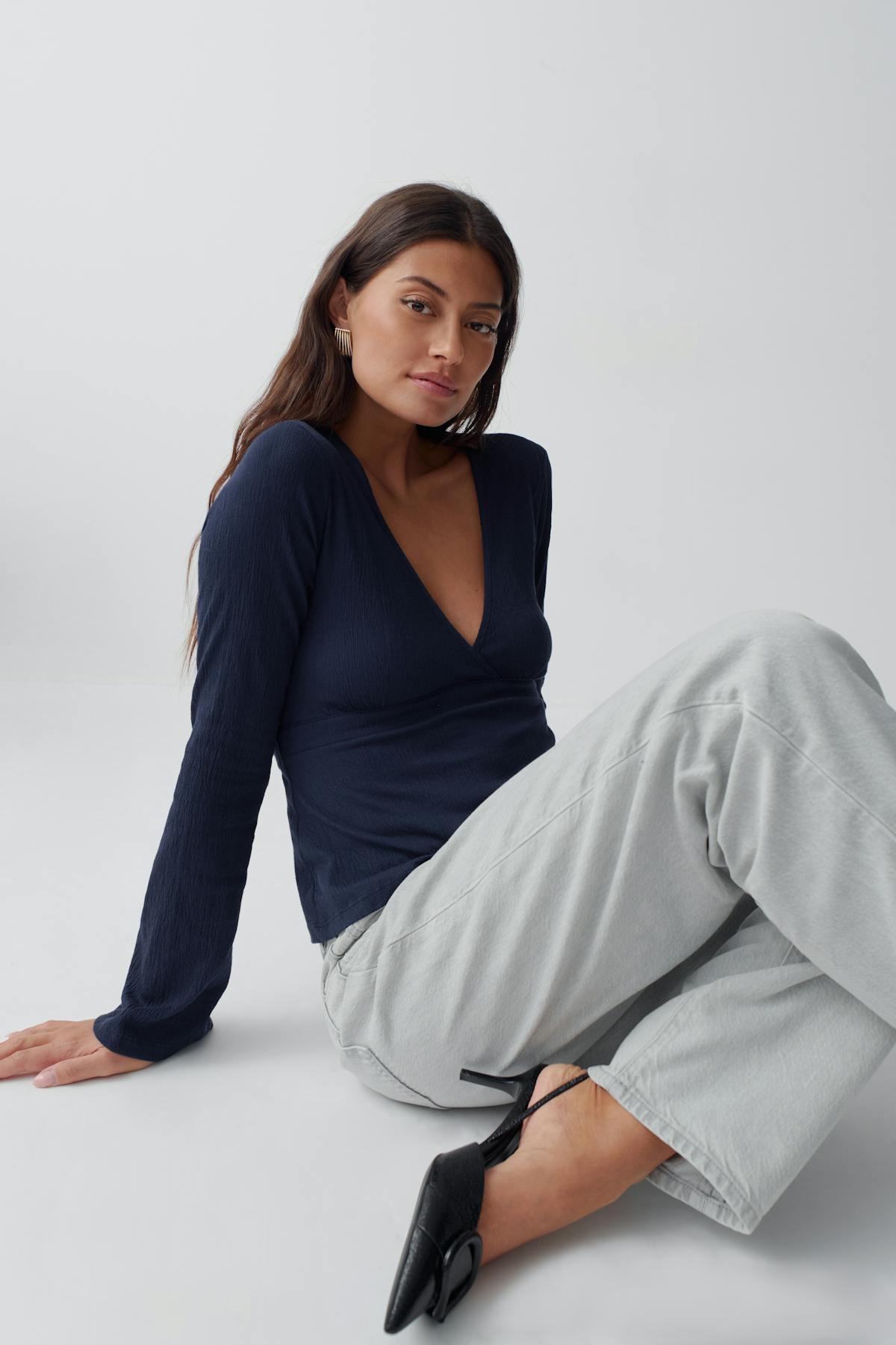 Tie top