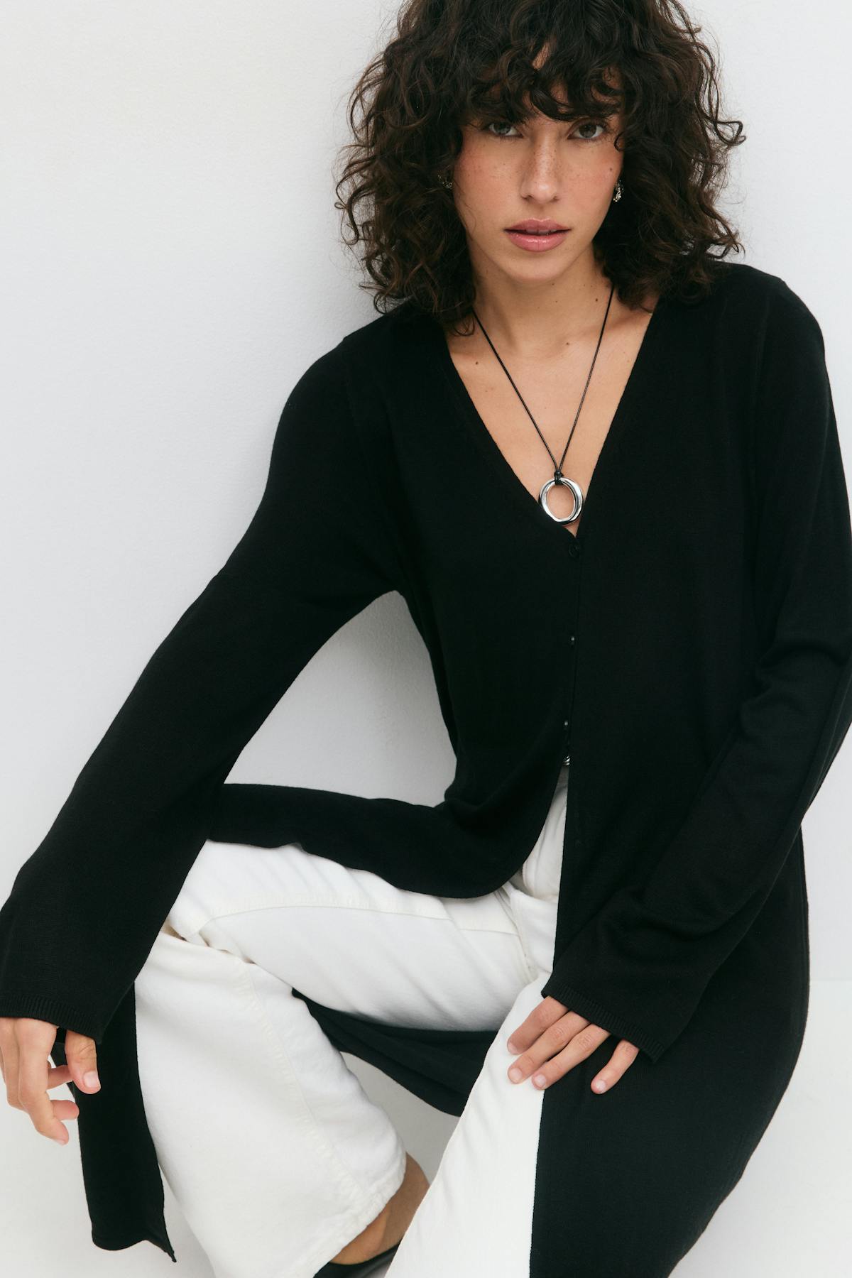 Long knitted cardigan