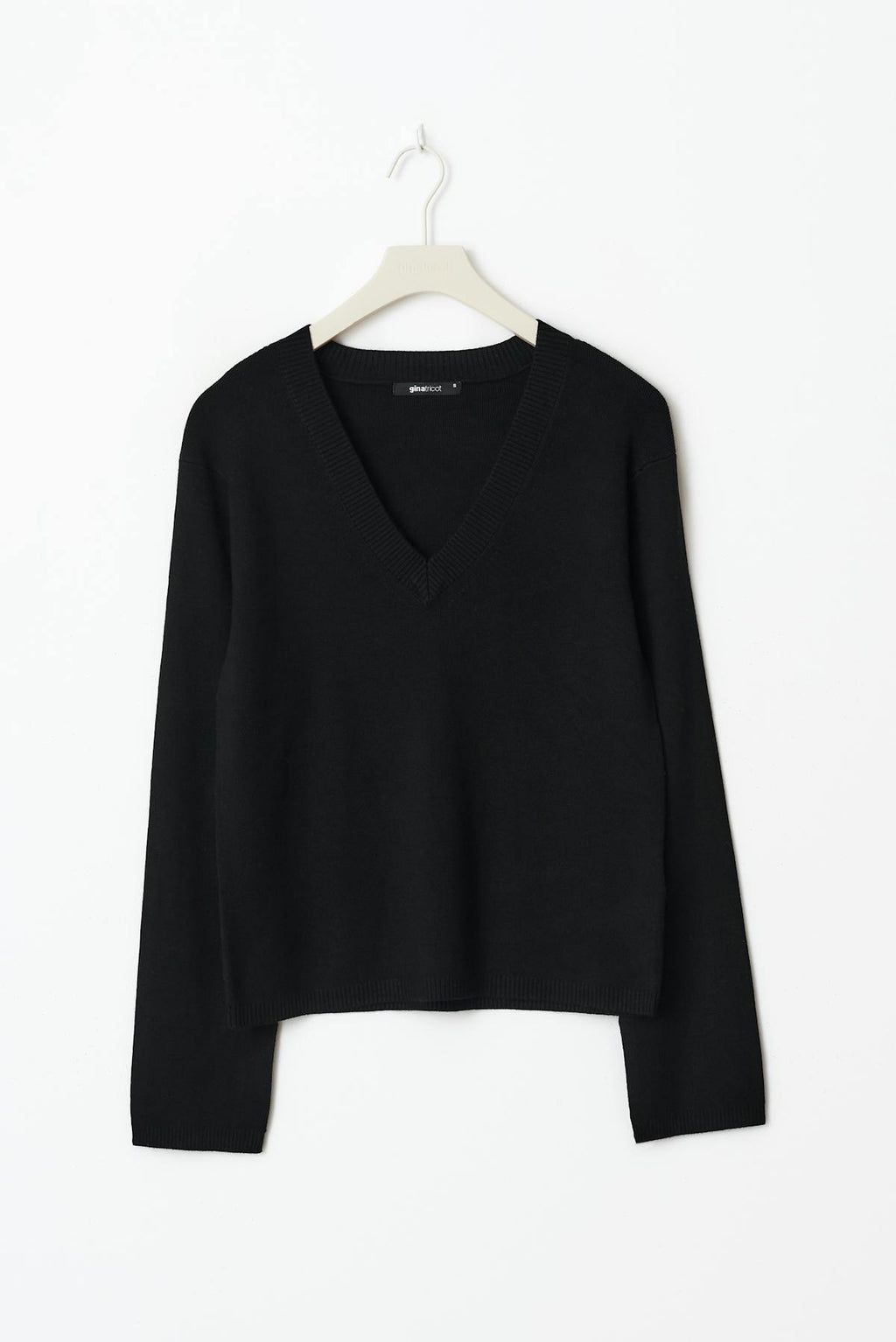 V-neck knitted top