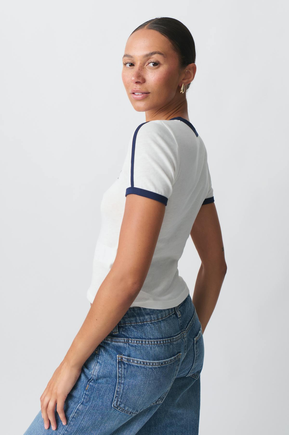 Tight tee