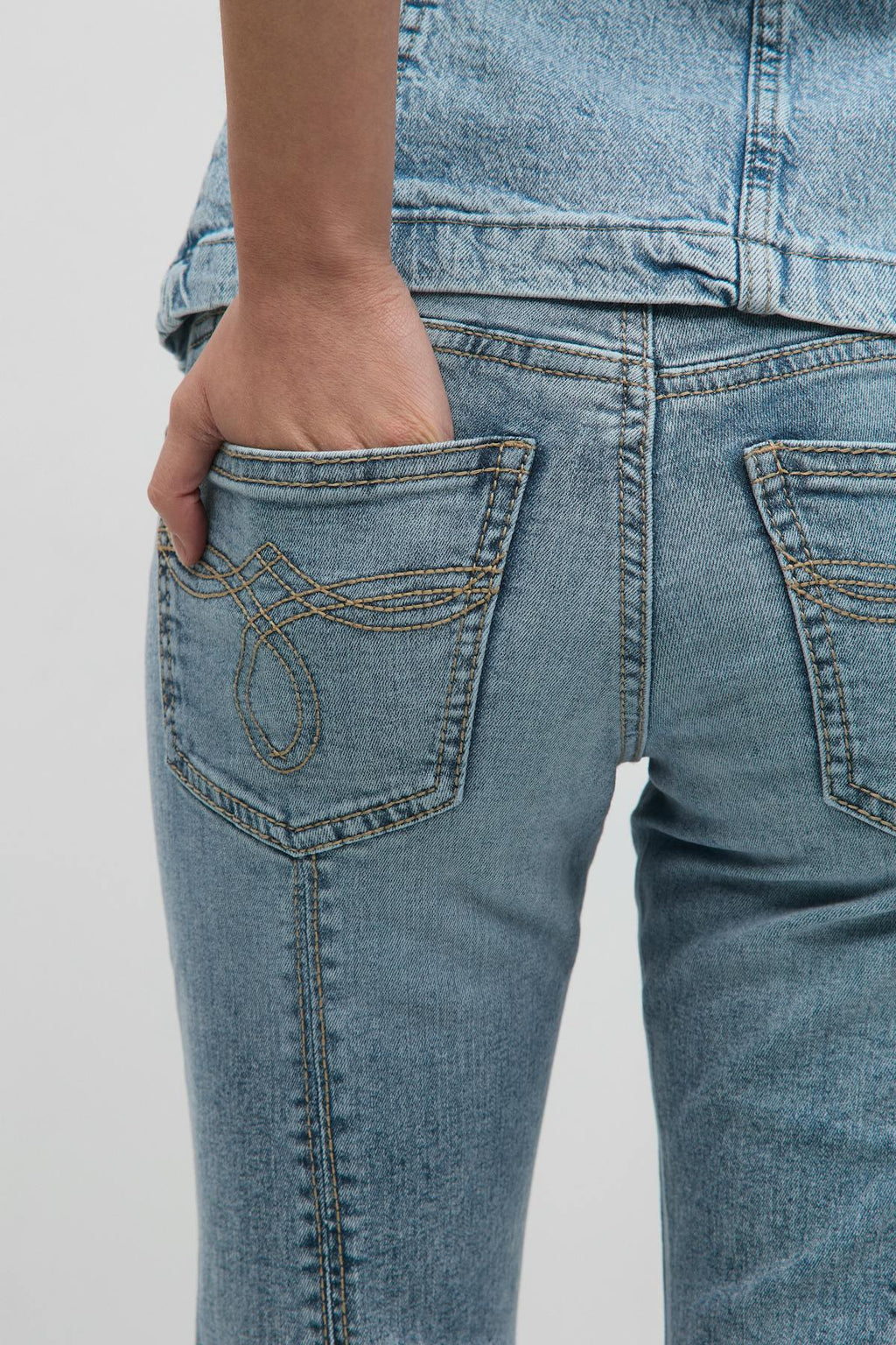 Bootcut stitch jeans