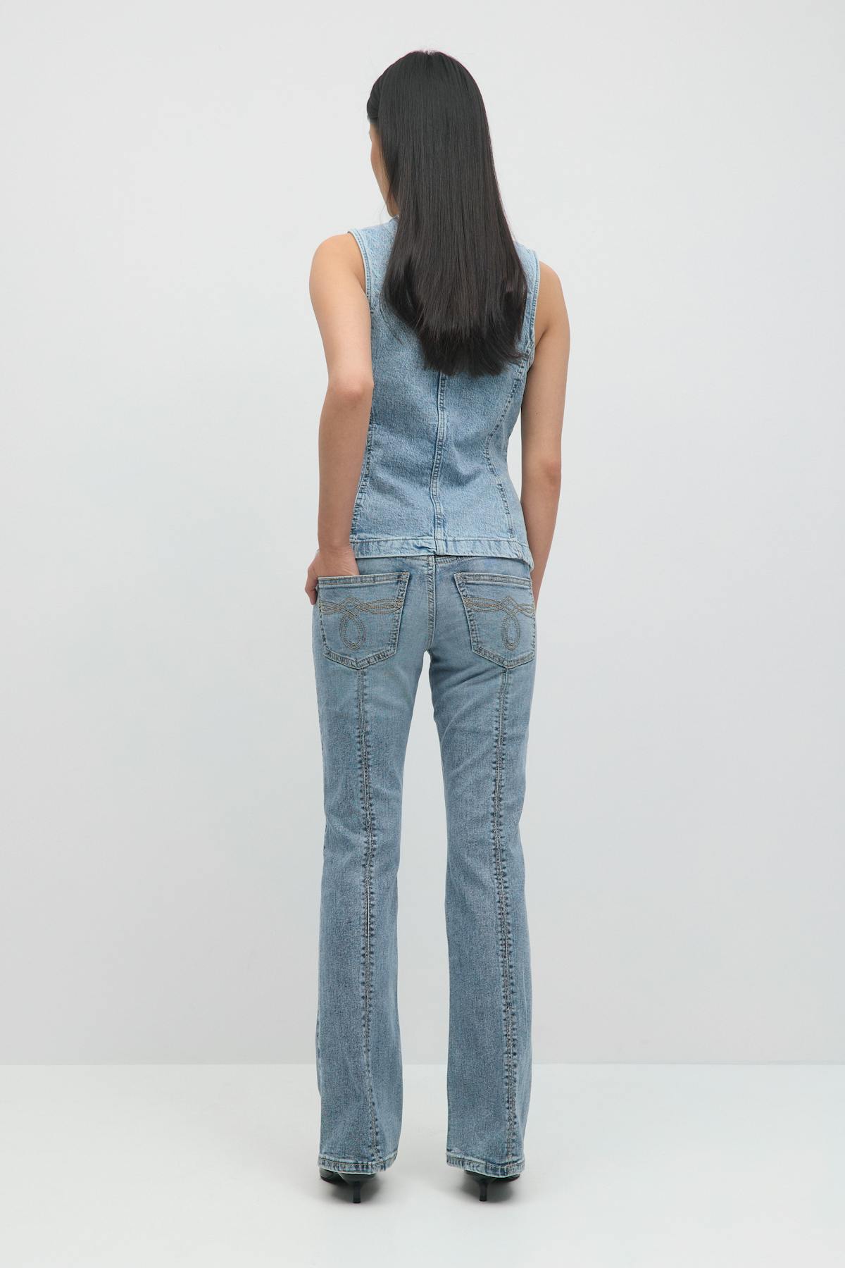 Bootcut stitch jeans