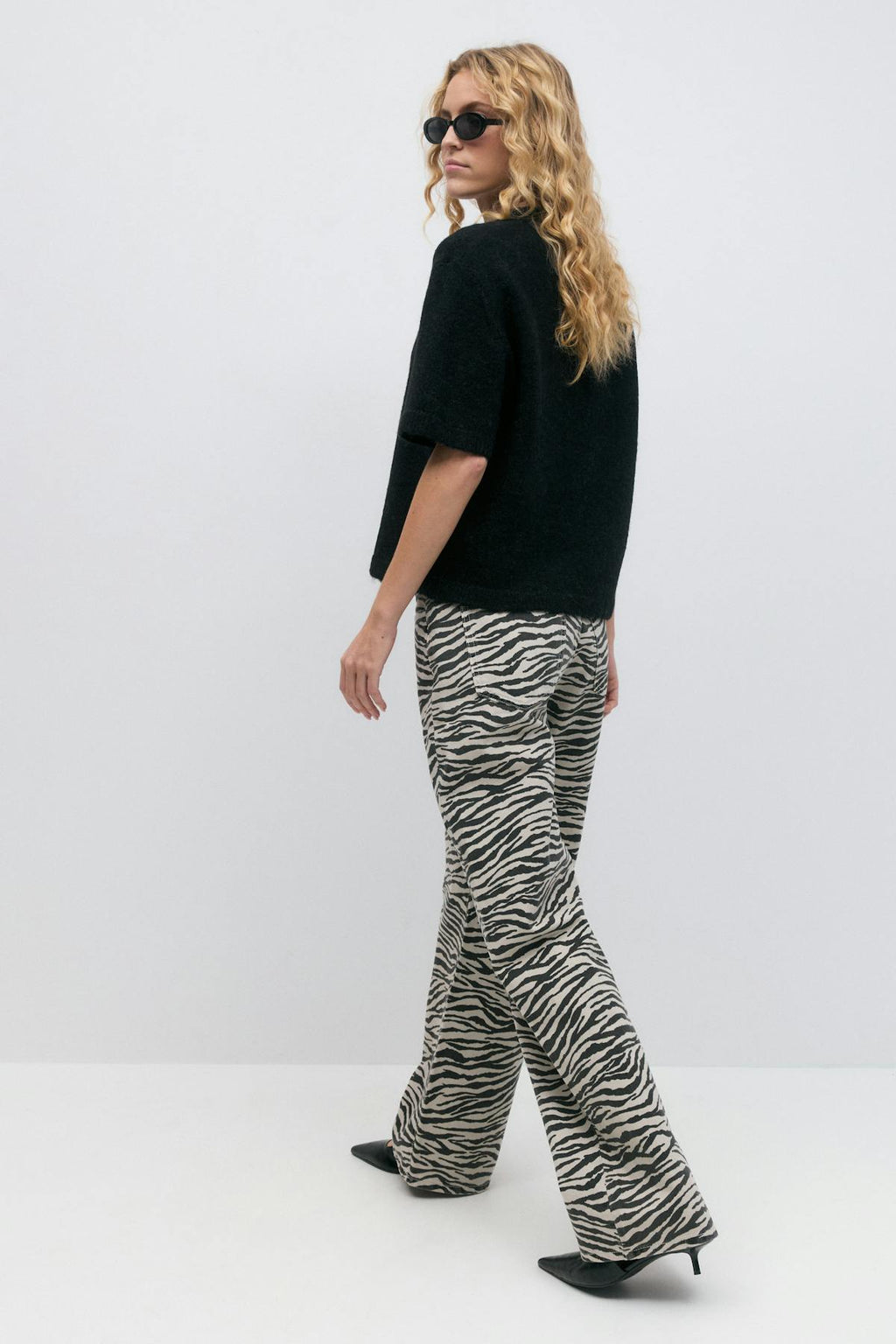 Zebra jeans