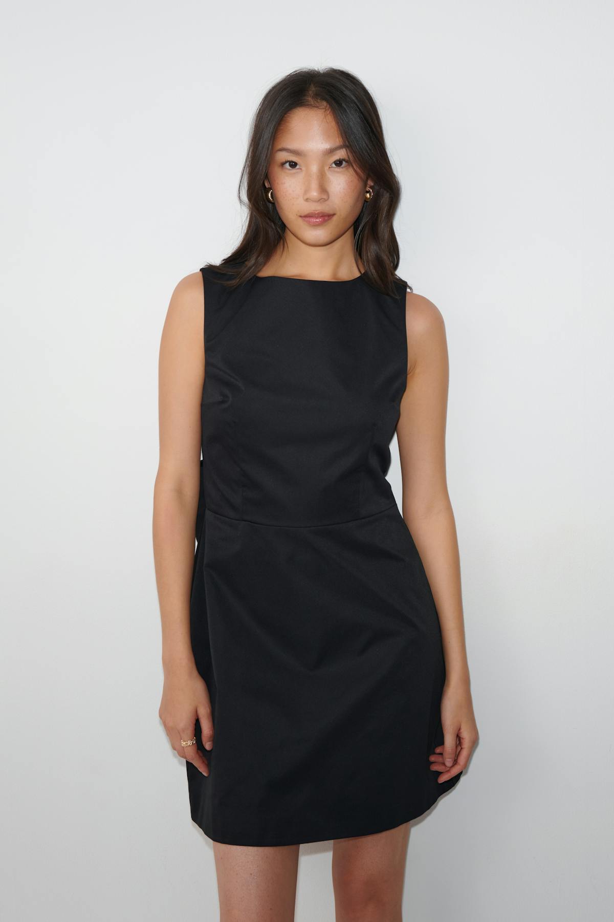 Bow dress