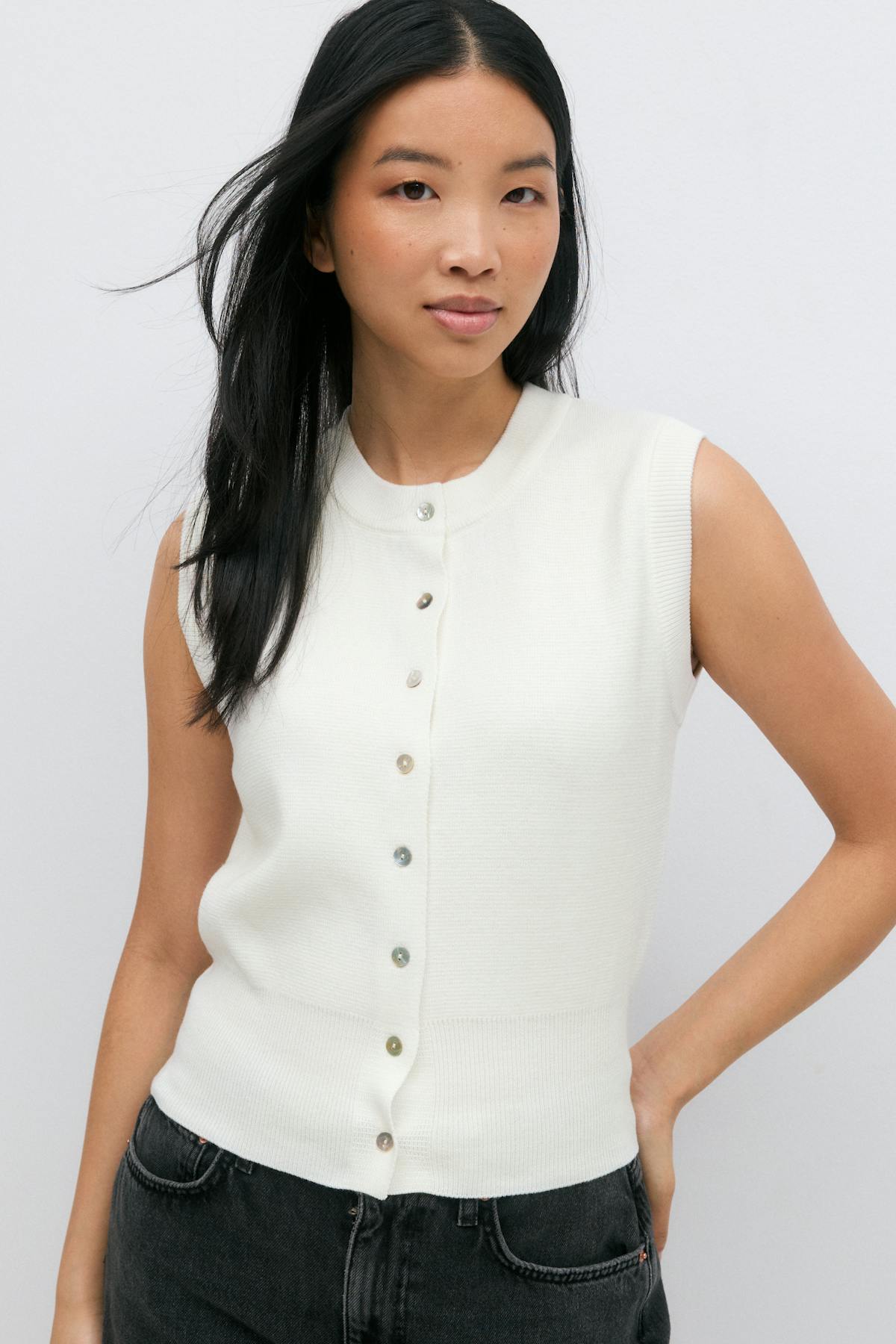 Knitted vest