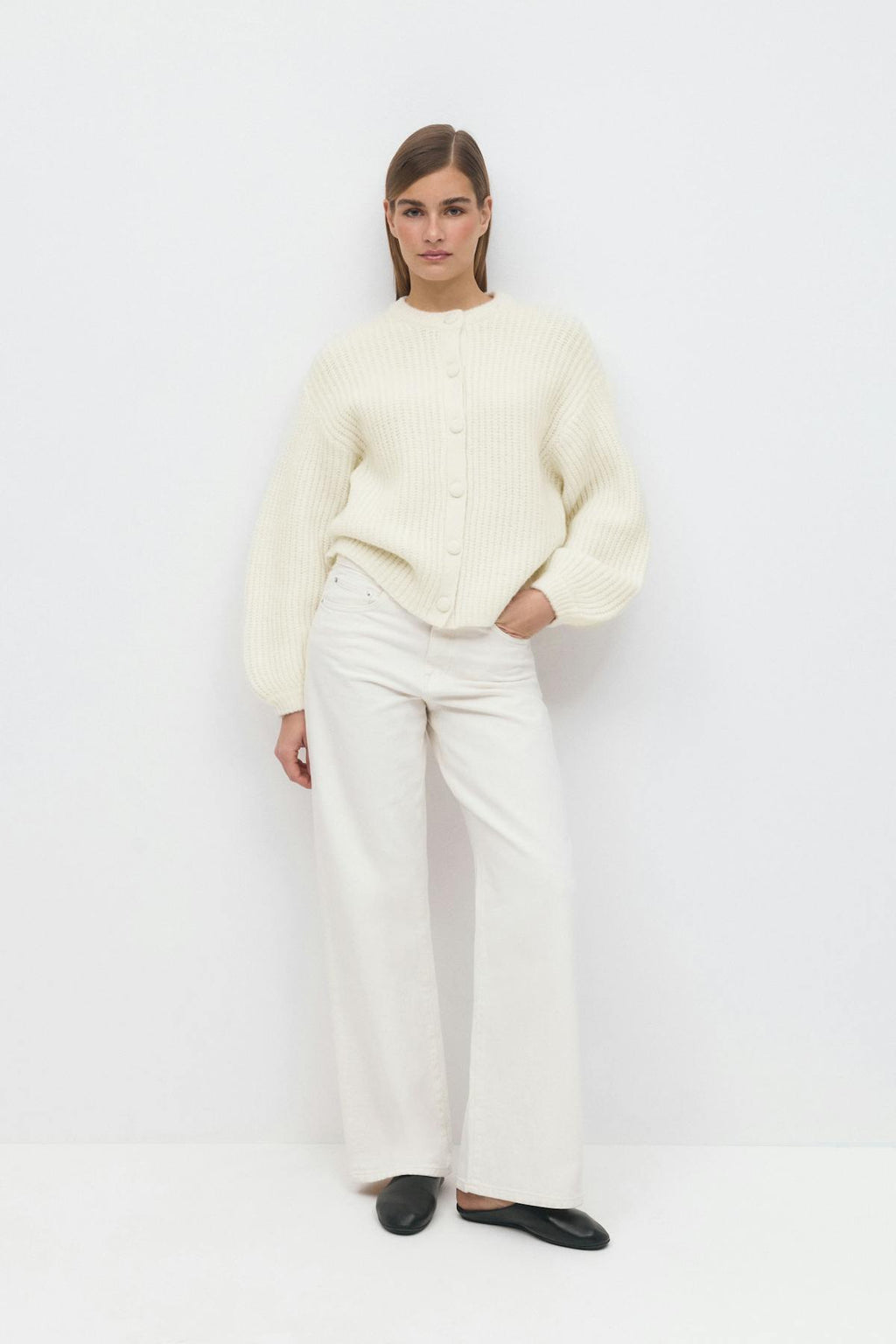 Chunky knitted cardigan