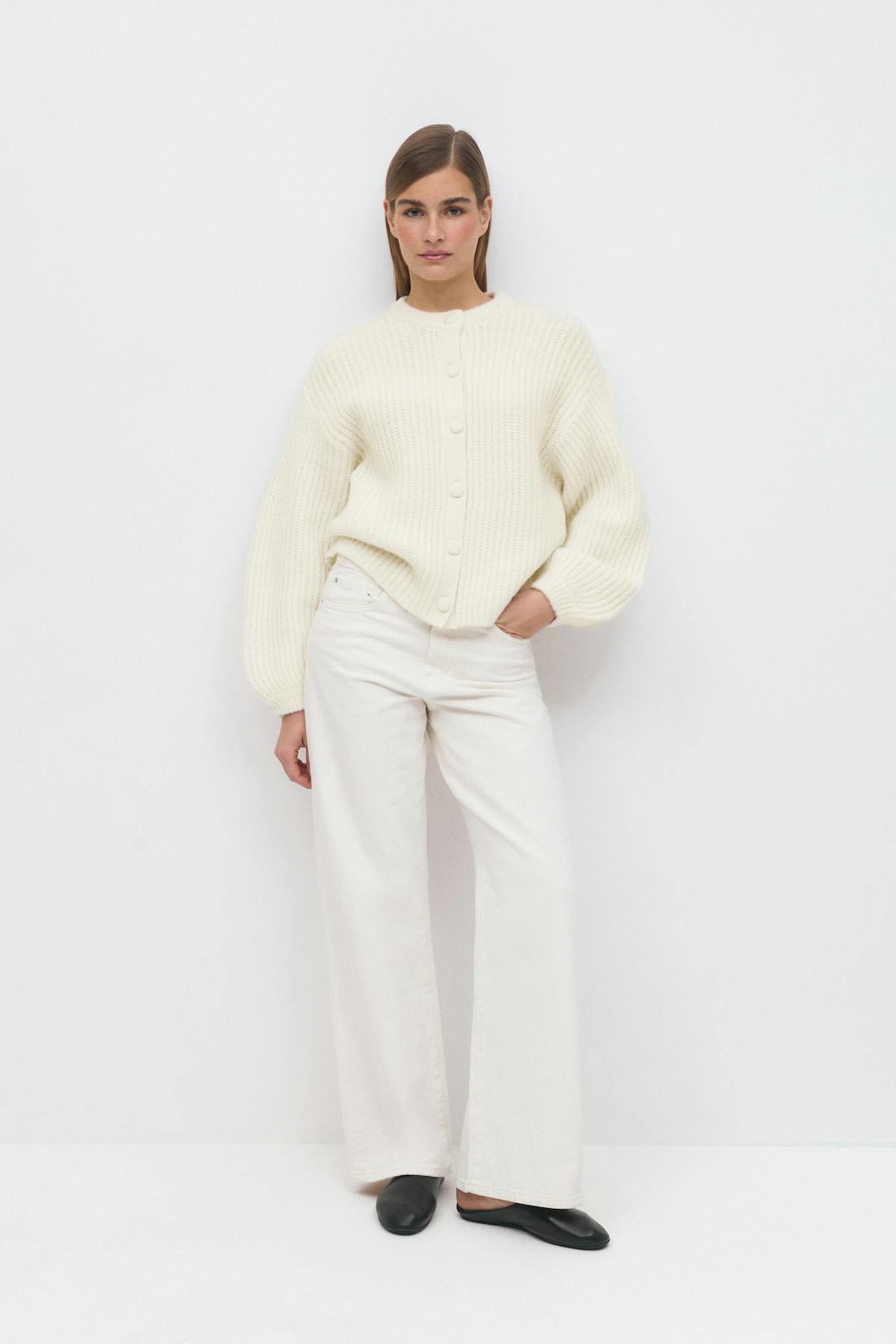 Chunky knitted cardigan