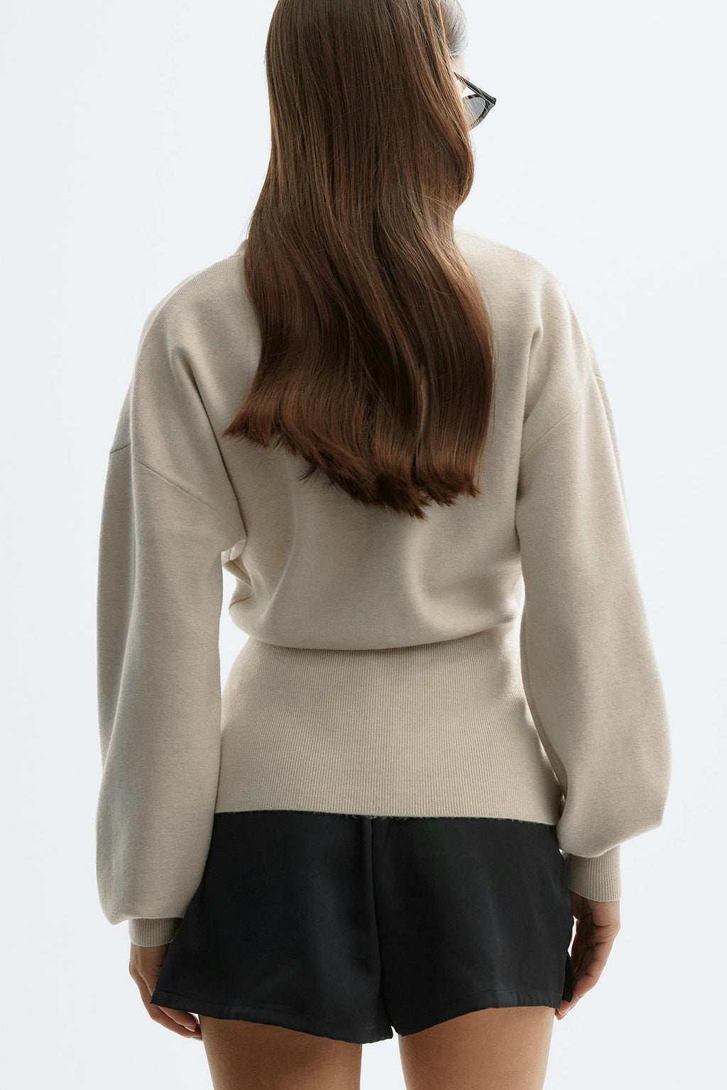 Shaped knitted cardigan