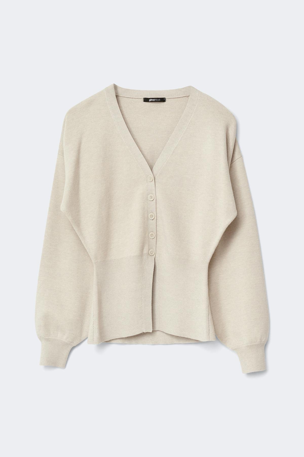 Shaped knitted cardigan