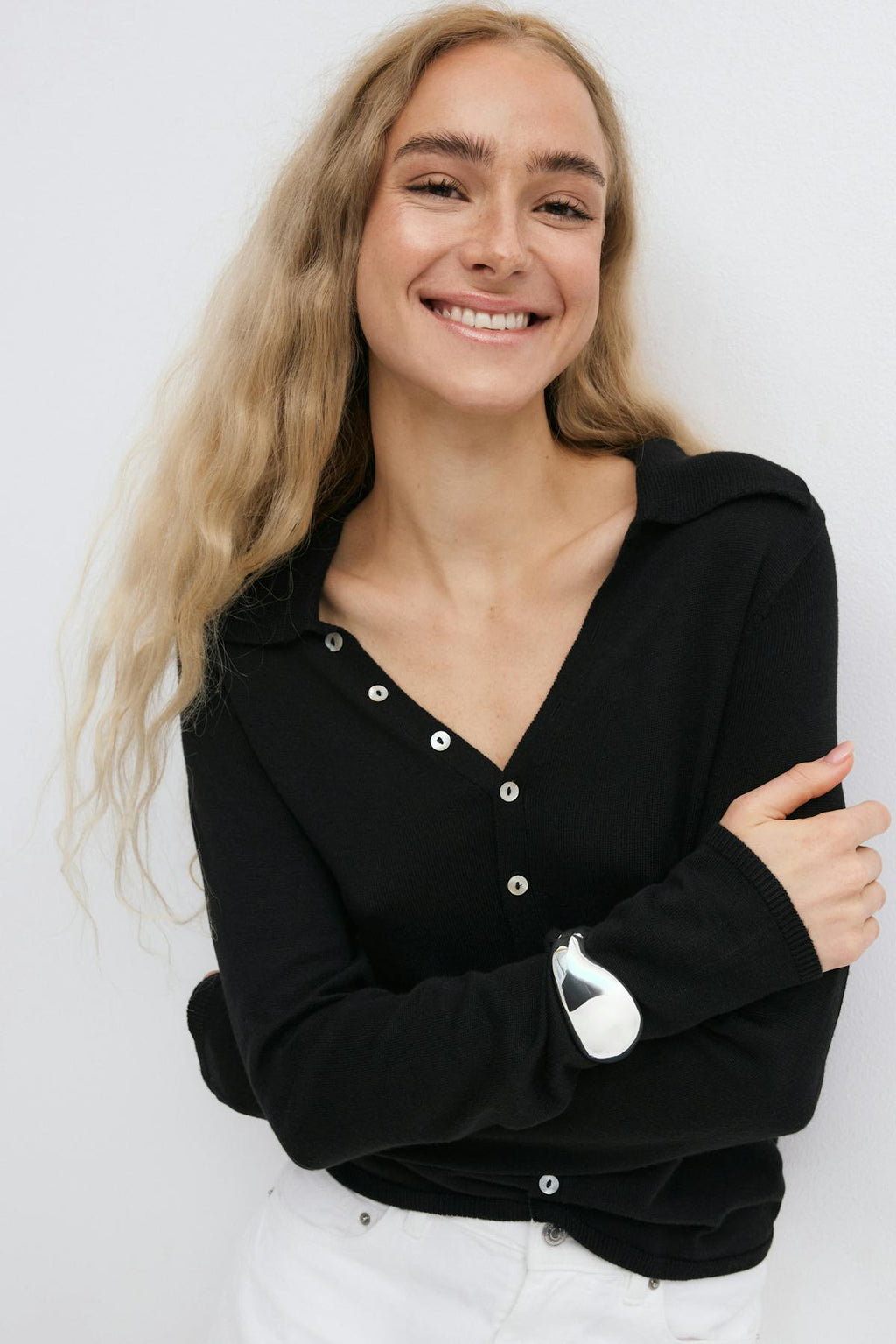 Loose knitted cardigan