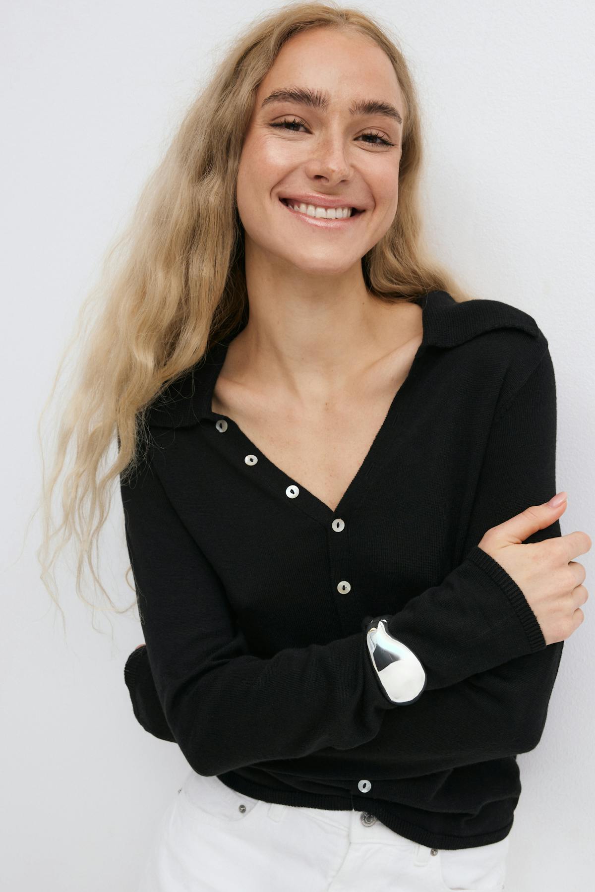 Loose knitted cardigan