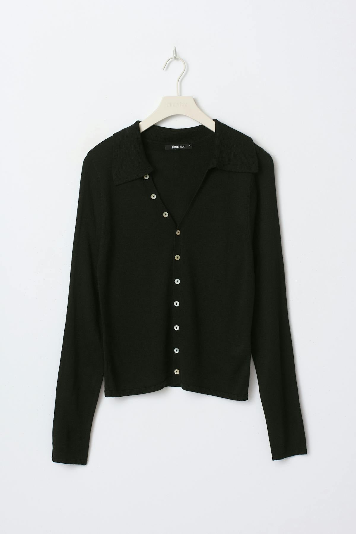 Loose knitted cardigan