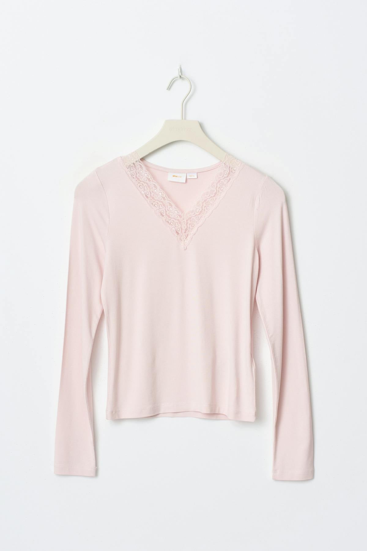 Y lace top