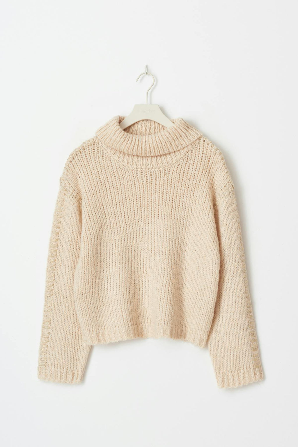 Y stitch sweater