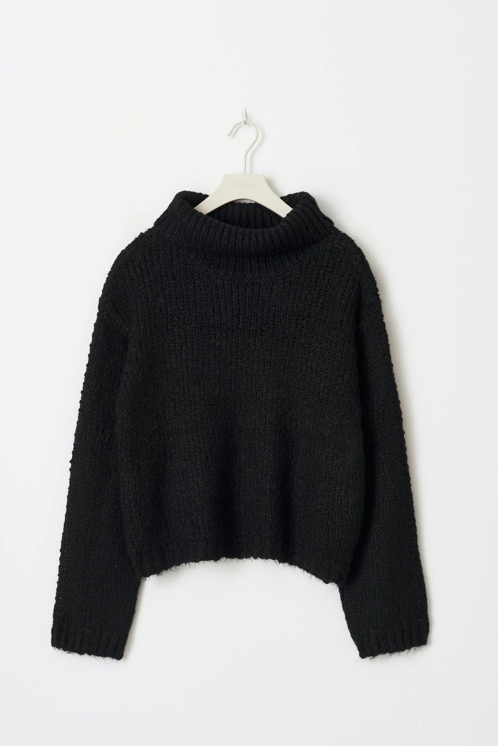 Y stitch sweater