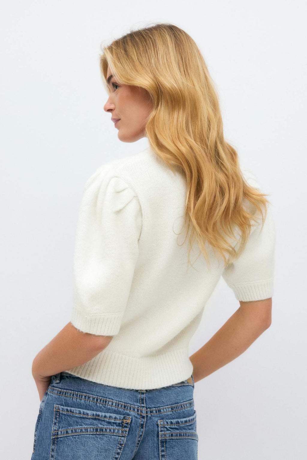 Knitted cardigan