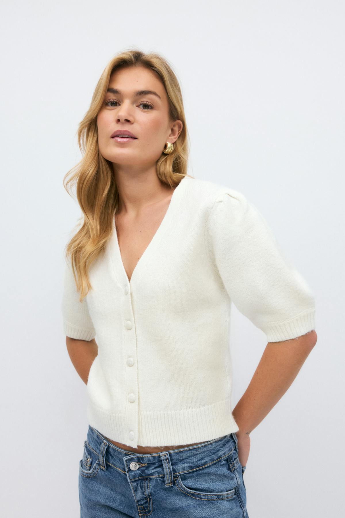 Knitted cardigan