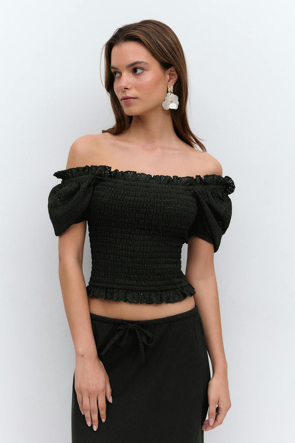 Puff sleeve frill top