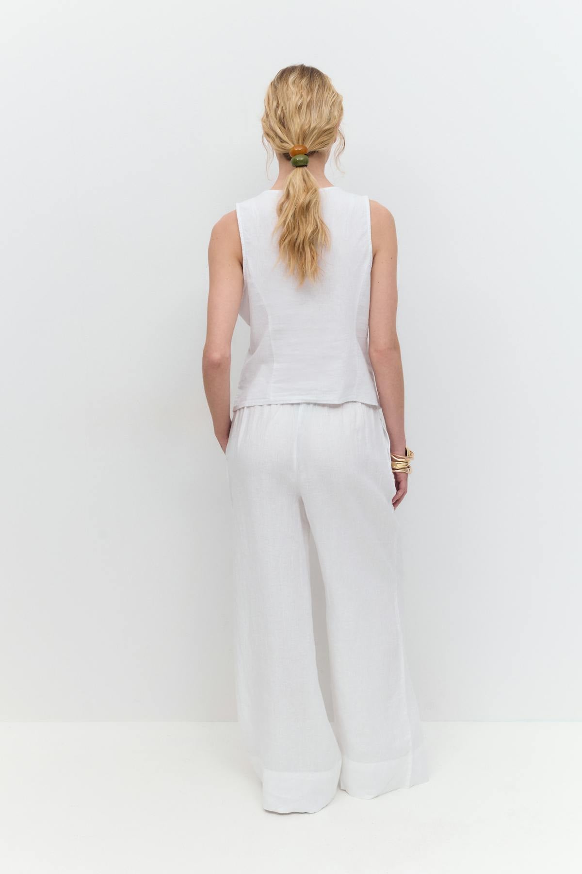 Wide linen trousers