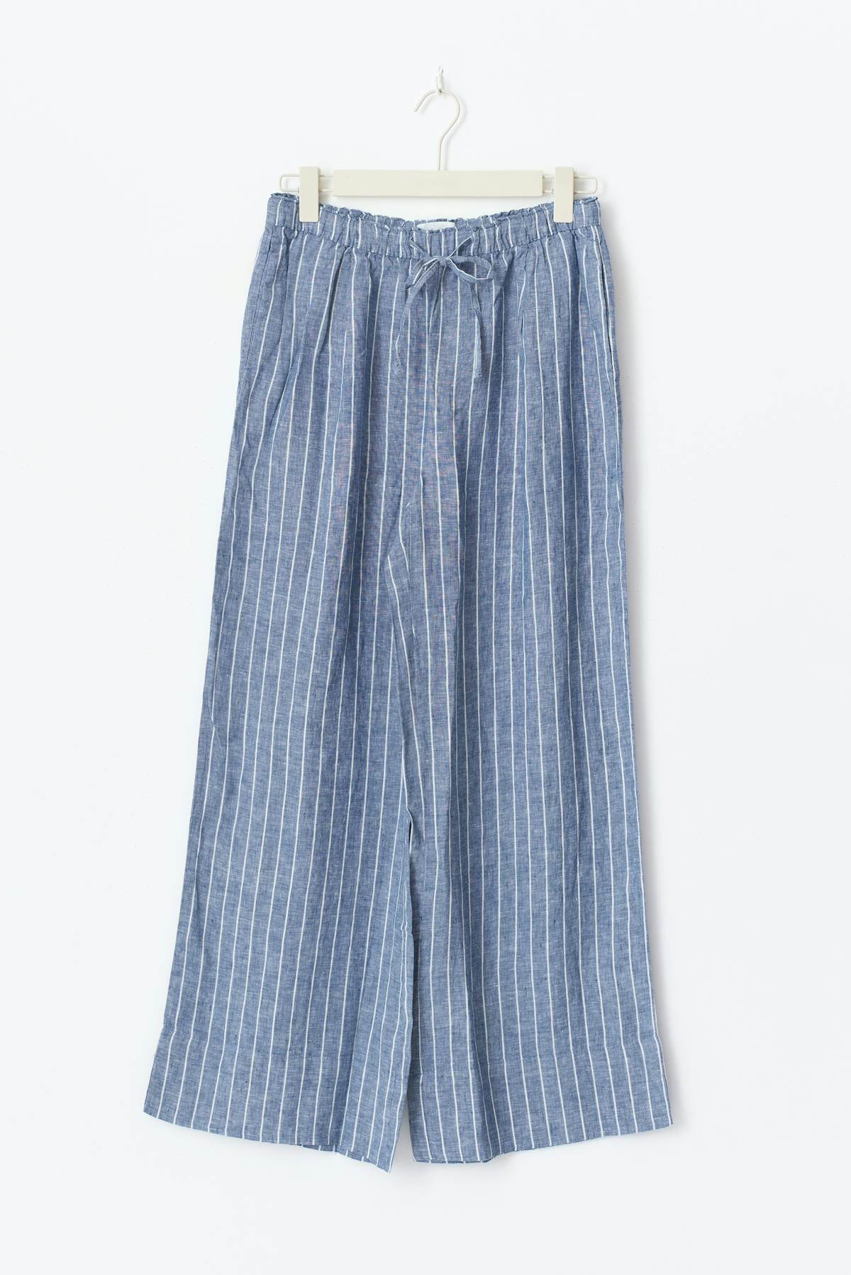 Wide linen trousers