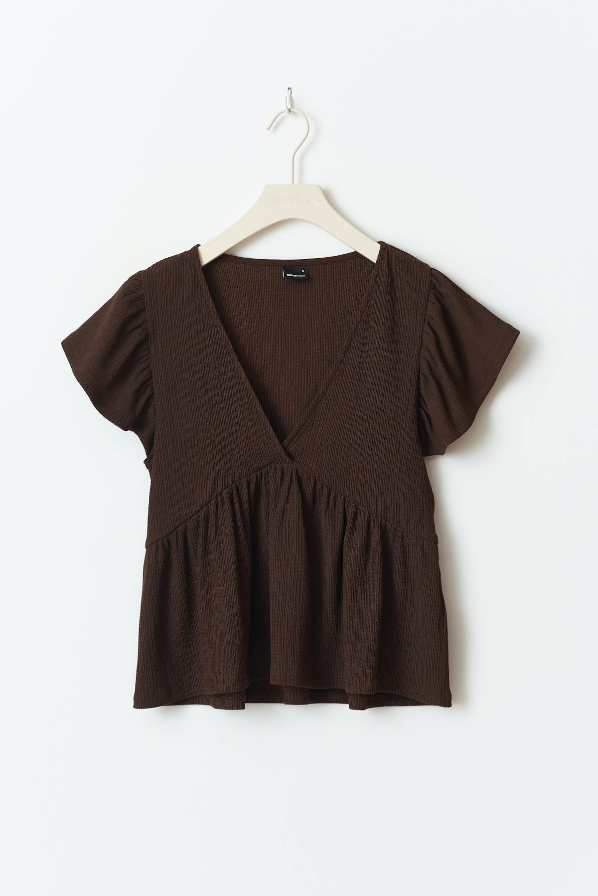 Frill top