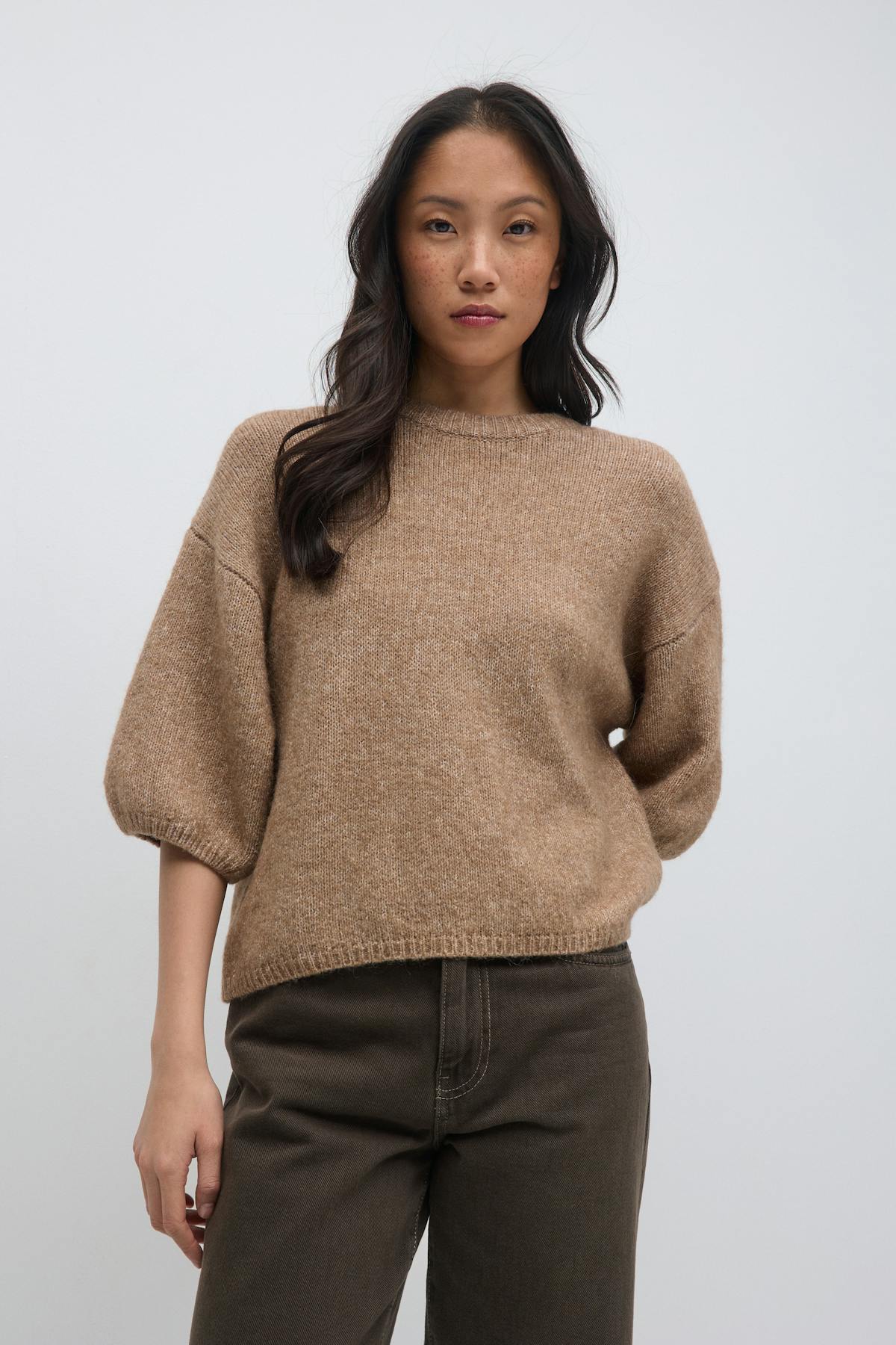 Knitted short sleeve top