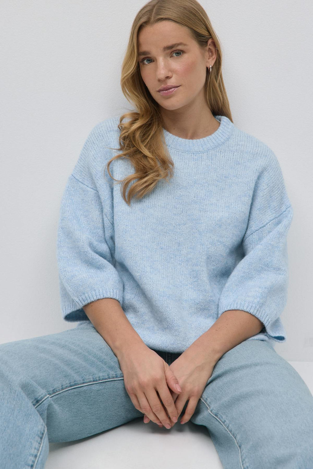Knitted short sleeve top