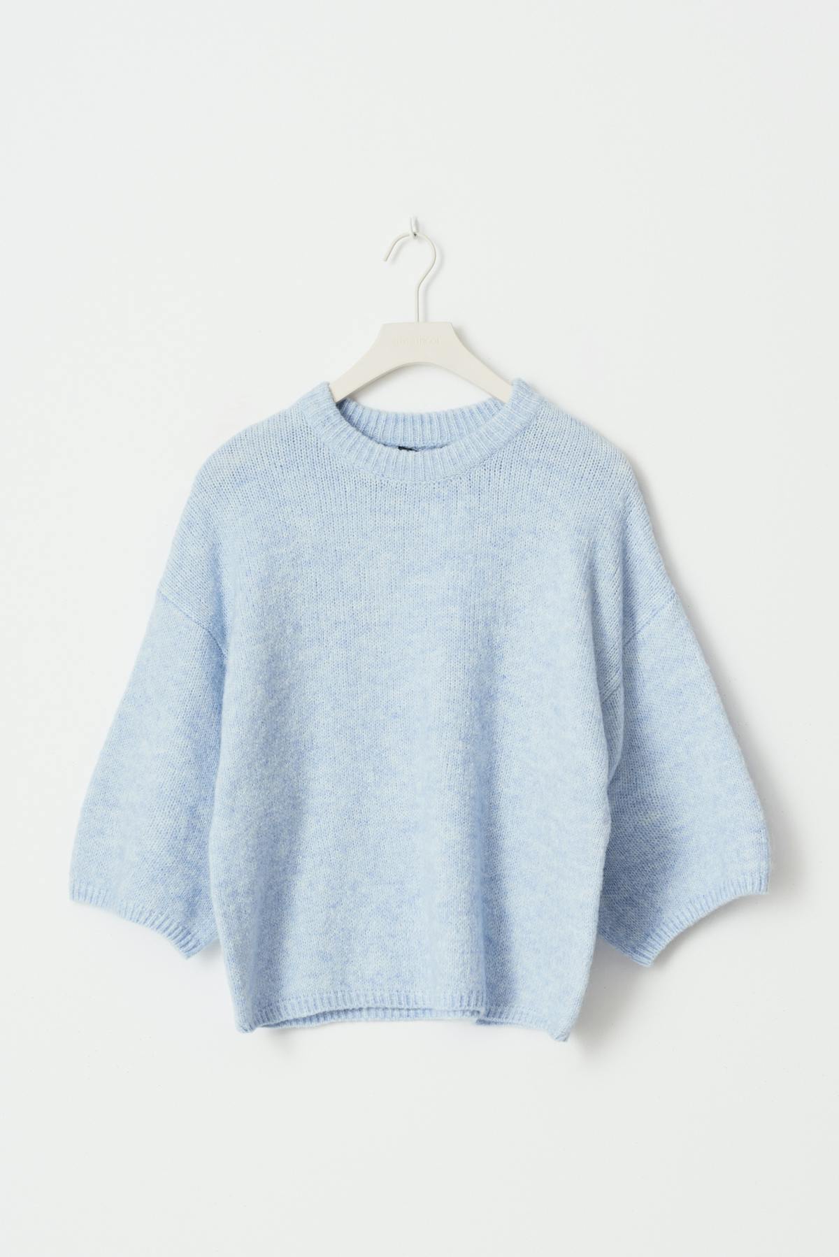 Knitted short sleeve top