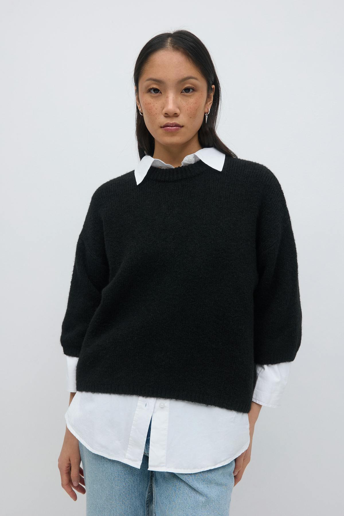 Knitted short sleeve top