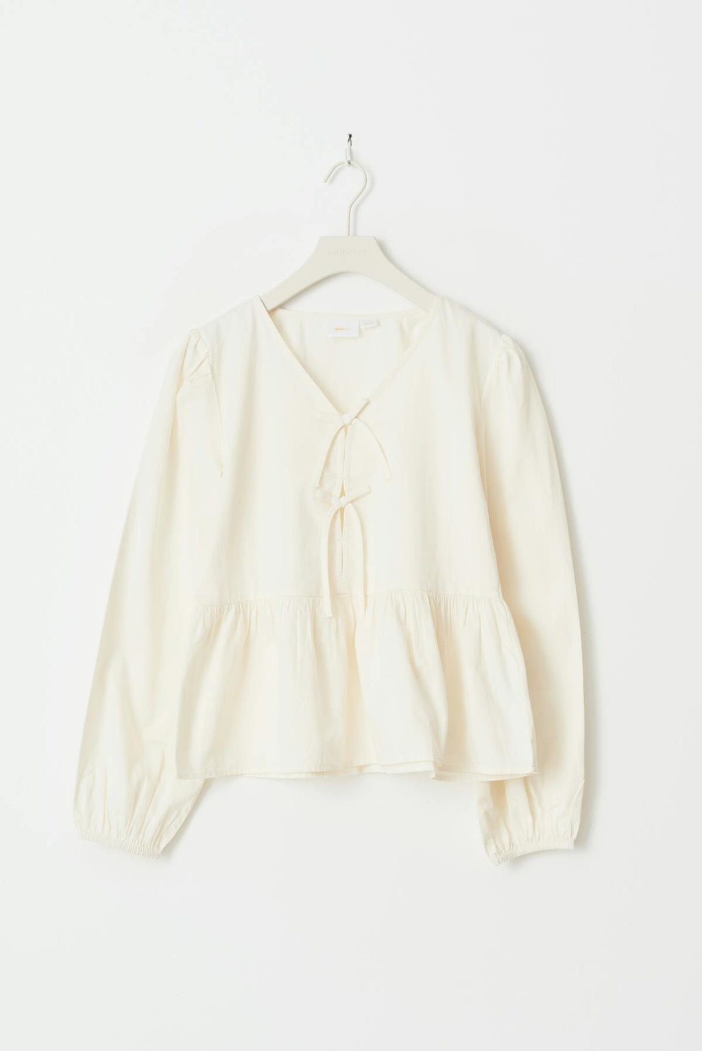 Y puff sleeve blouse