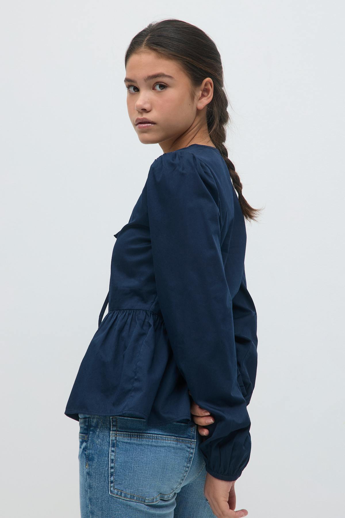 Y puff sleeve blouse