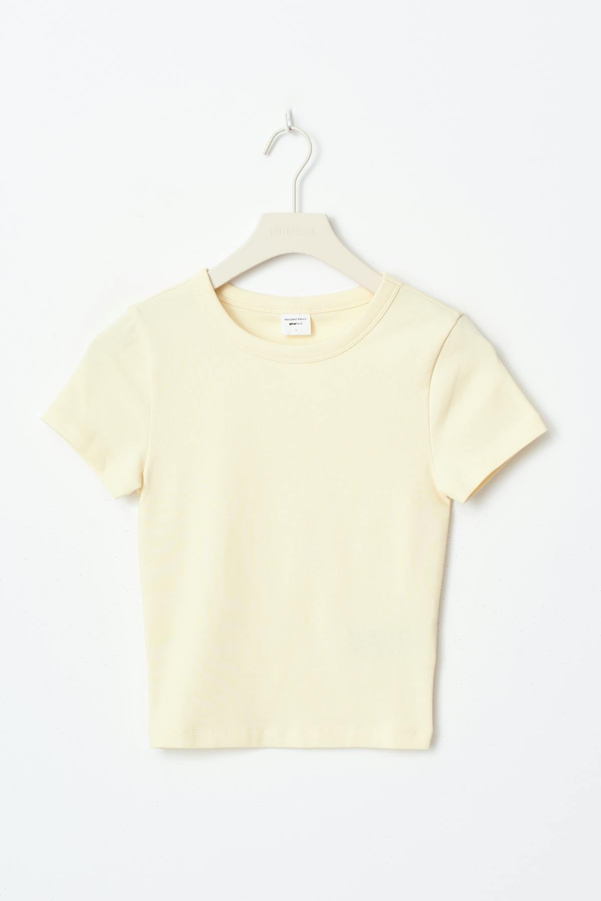 Basic tight top