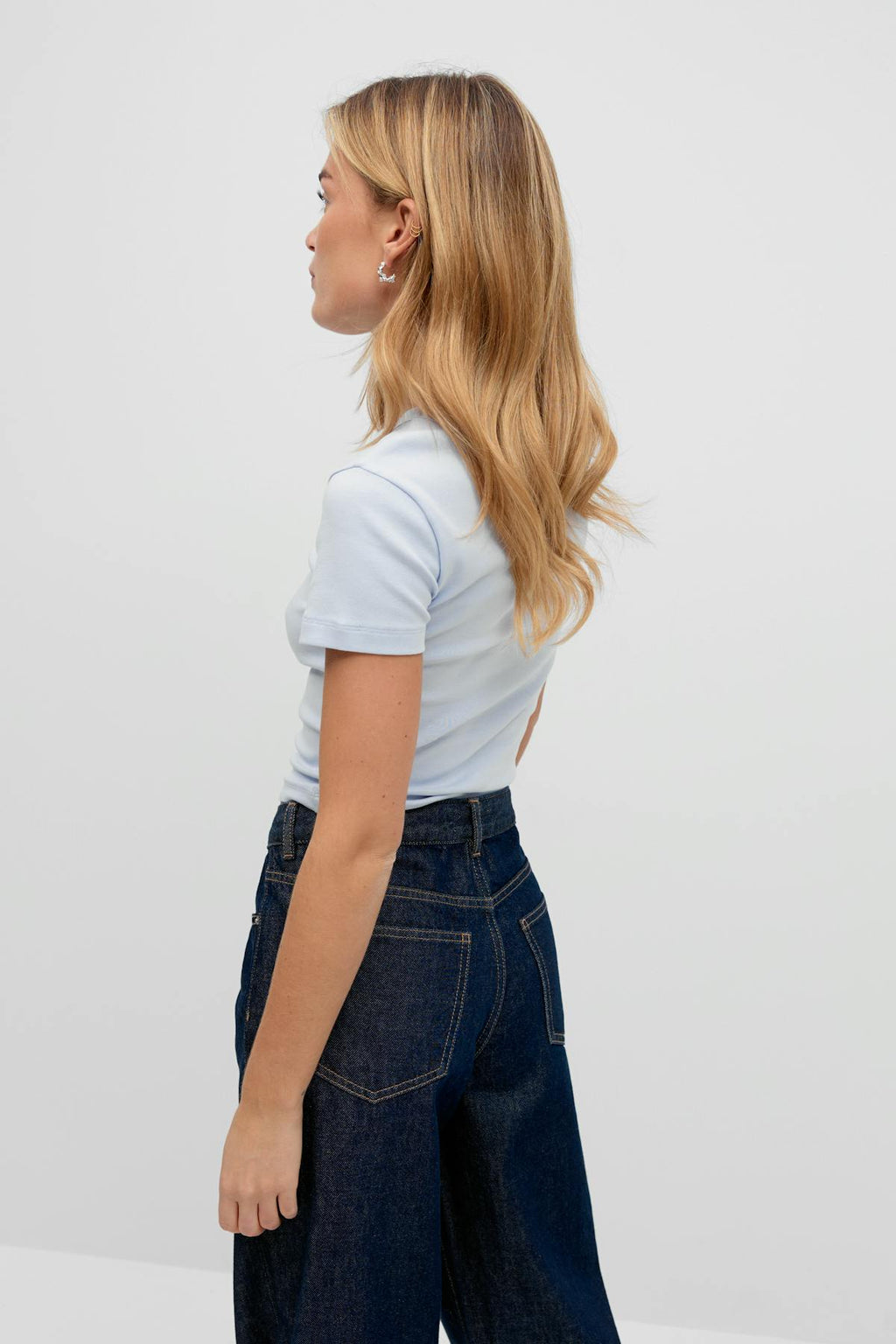 Basic tight top