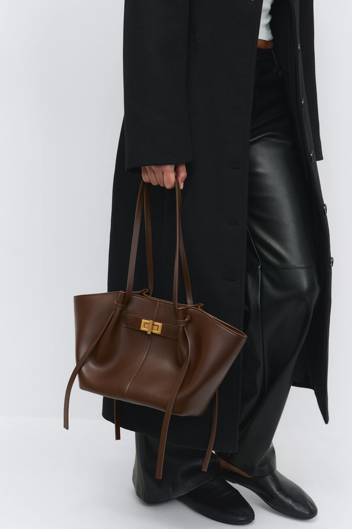 Midi long strap bag
