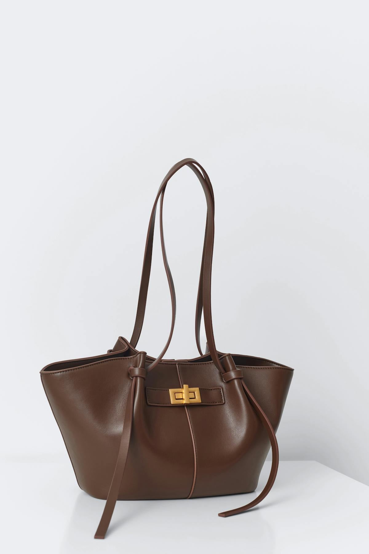 Midi long strap bag