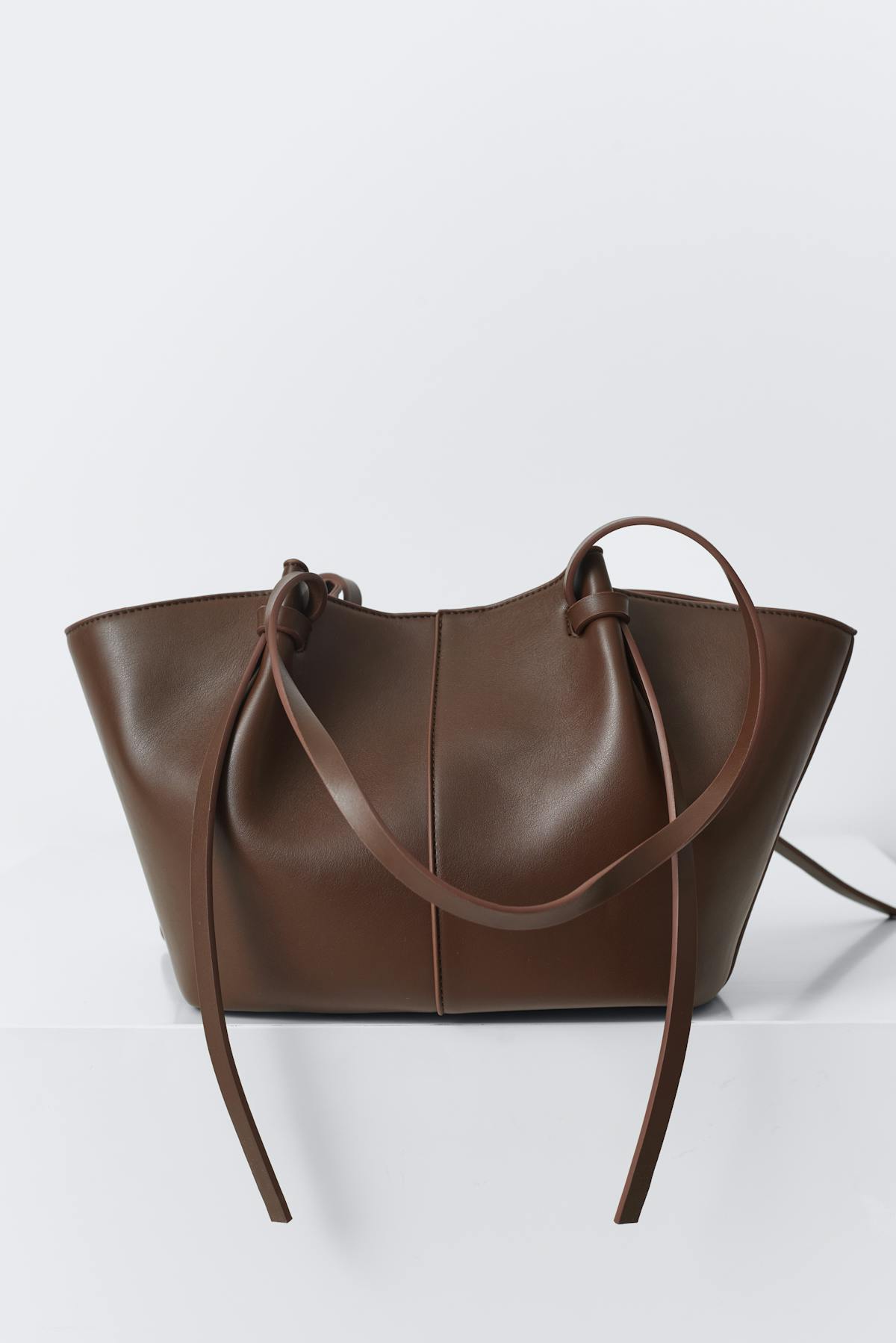 Midi long strap bag