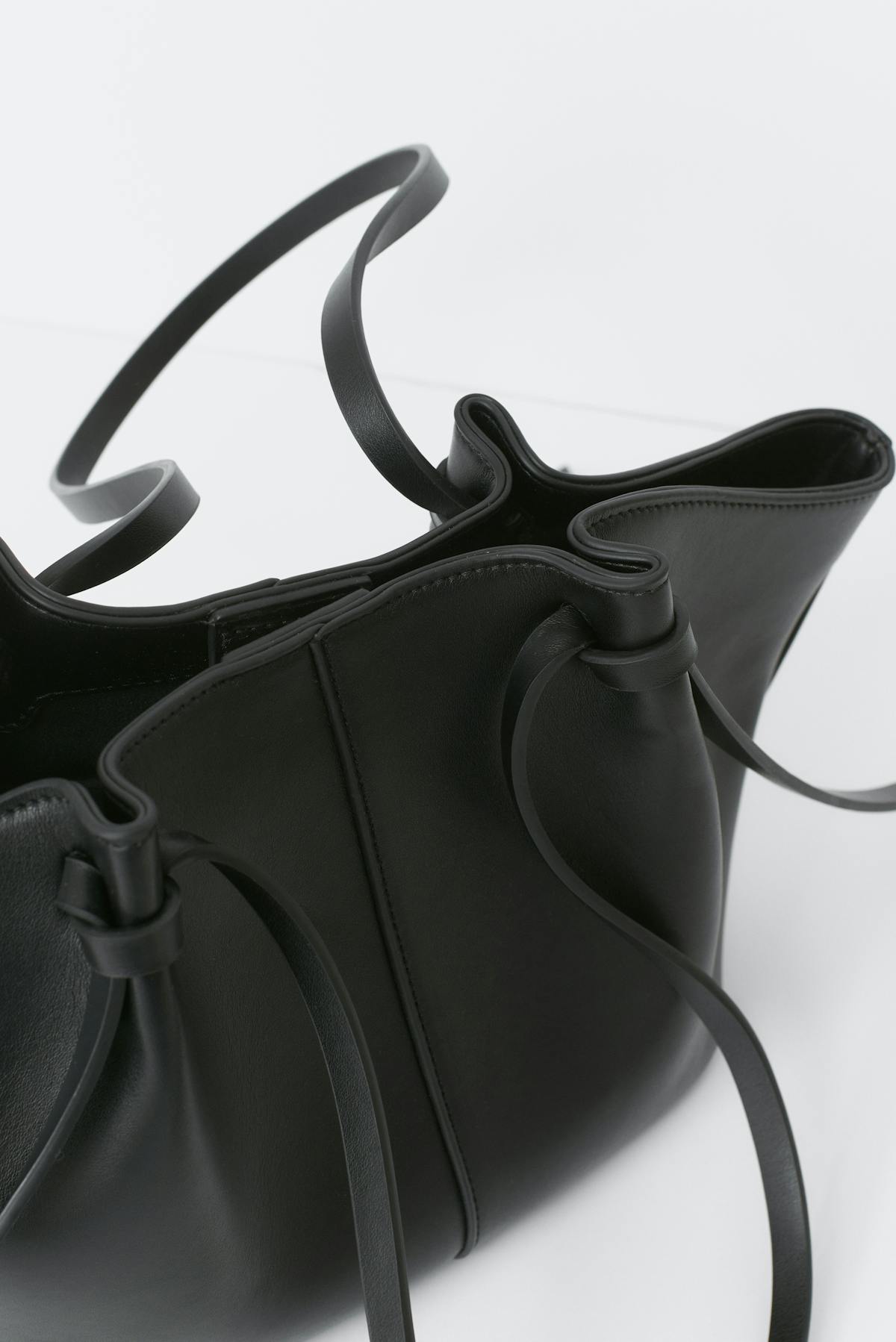 Midi long strap bag