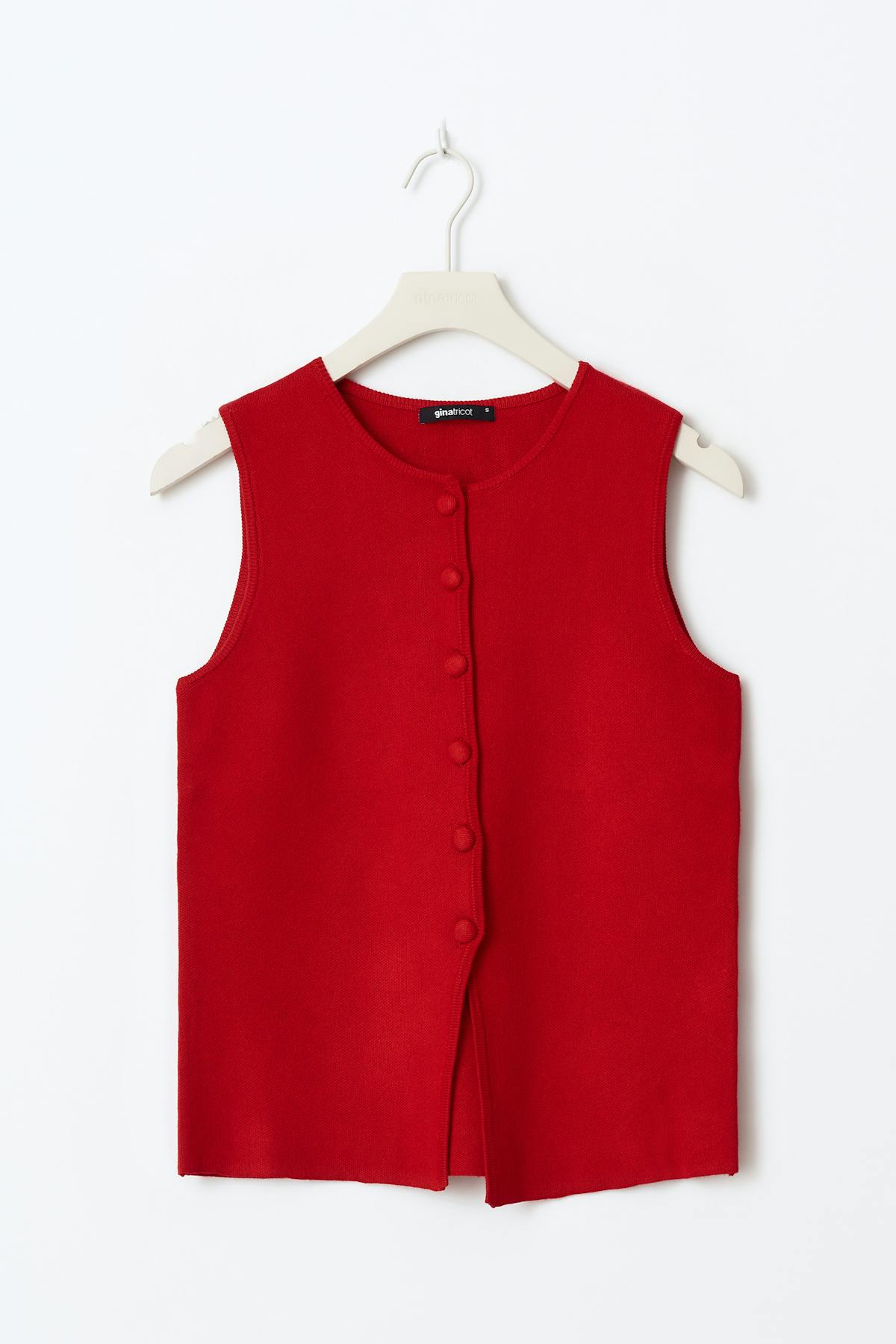 Knitted button vest