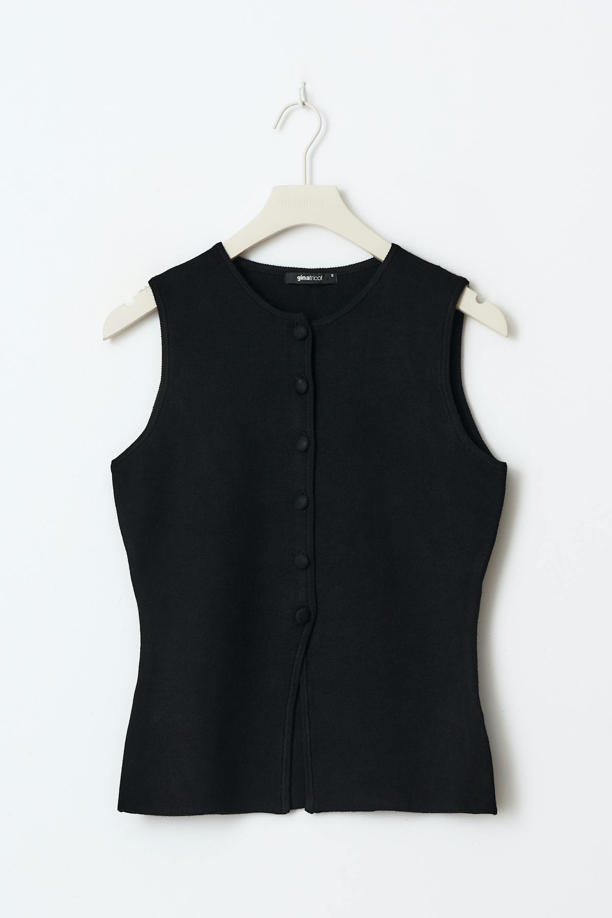 Knitted button vest