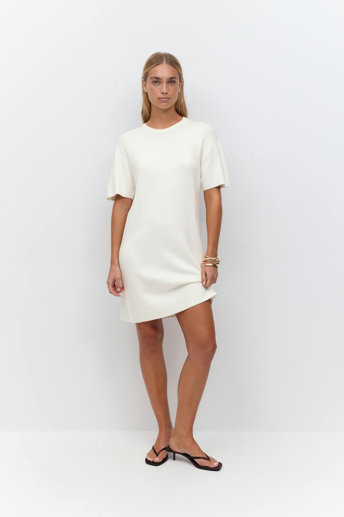 Knitted dress