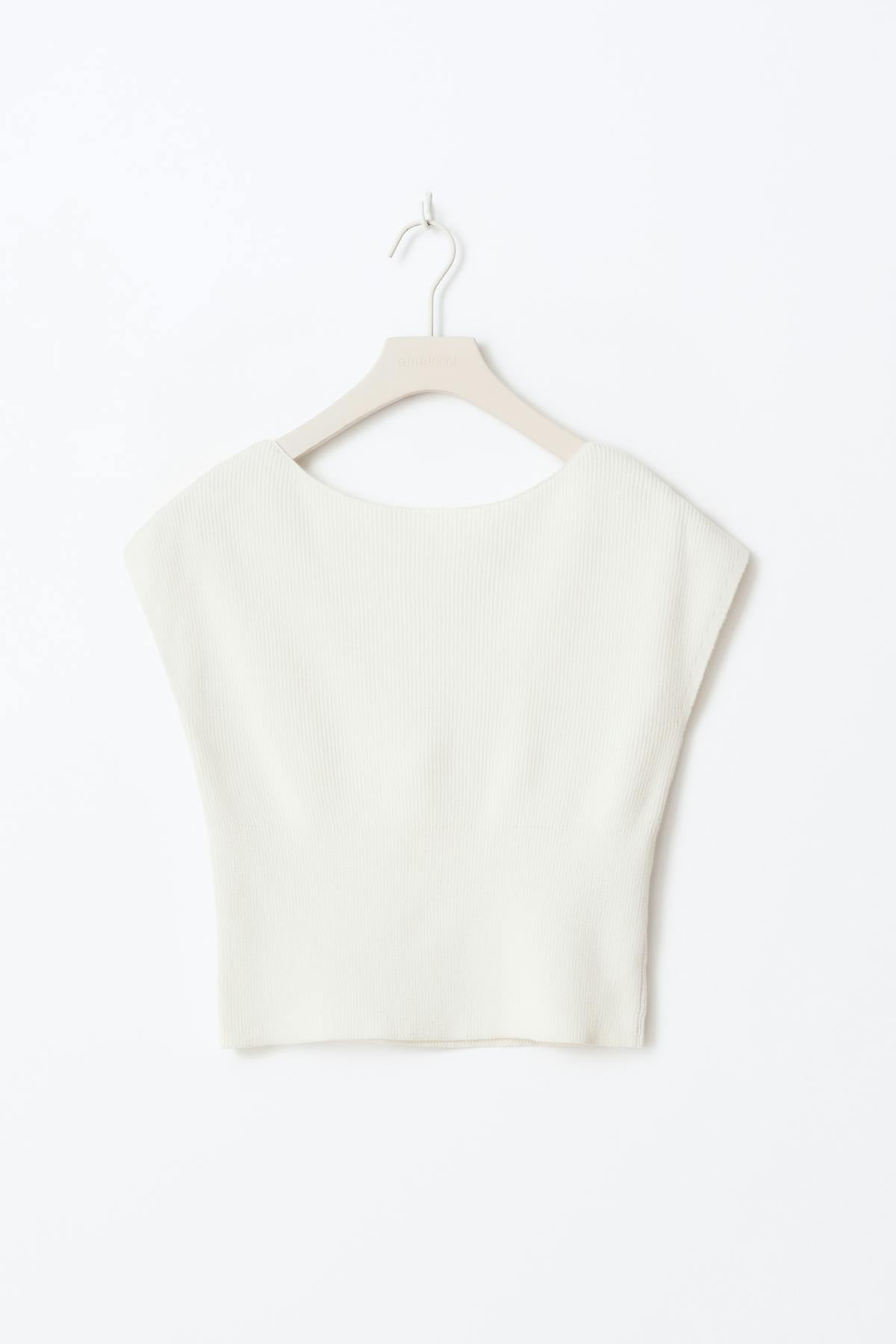 Y knitted rib top